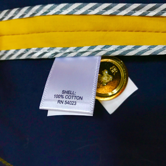 Banana Republic Rain Jacket - Picture 6 of 7